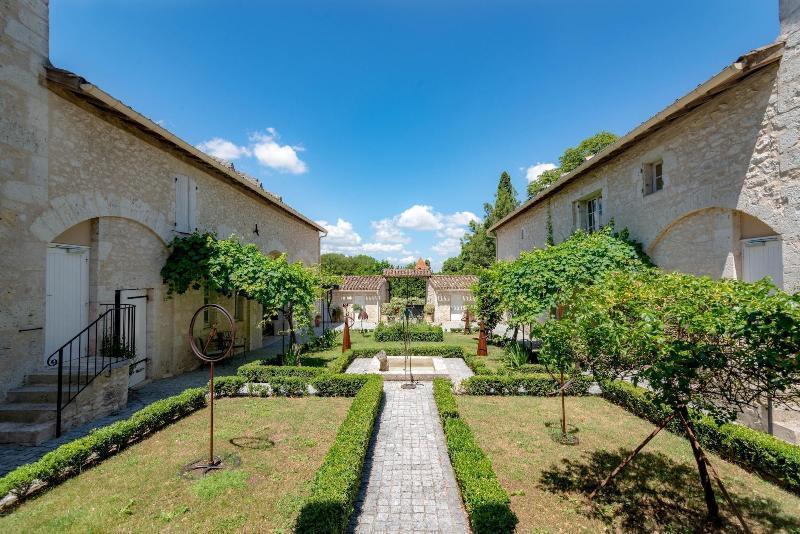 Chateau De L'Hoste Saint-Beauzeil Dış mekan fotoğraf